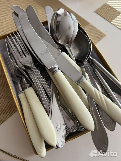 Набор столовых приборов