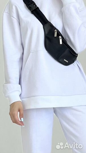 Костюм спортивный