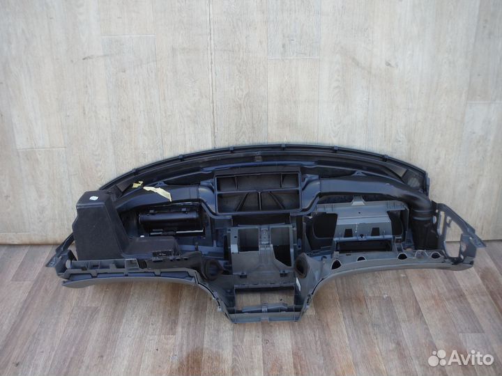 Торпеда (панель приборов) Renault Laguna 2 2003