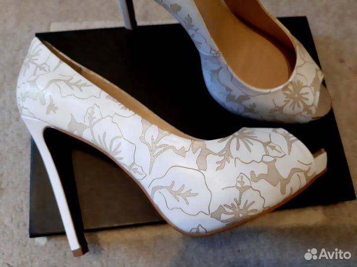 Туфли женские 39 размер