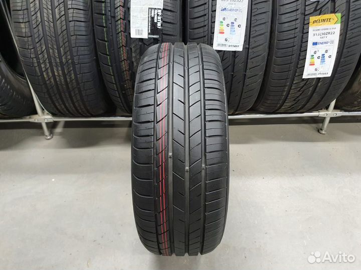 Kumho Ecsta HS52 215/60 R17