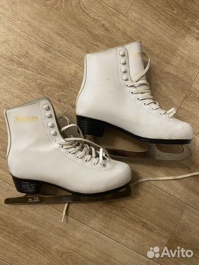Коньки фигурные женские 39 размер