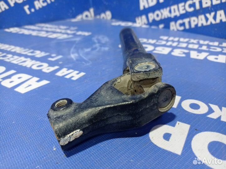 Рулевой карданчик Toyota Highlander внедорожник