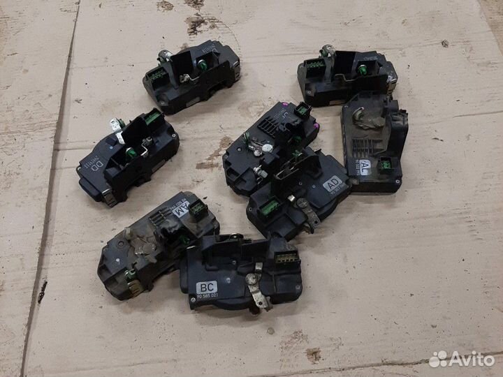 Замок двери Opel Vectra B 1995-2001