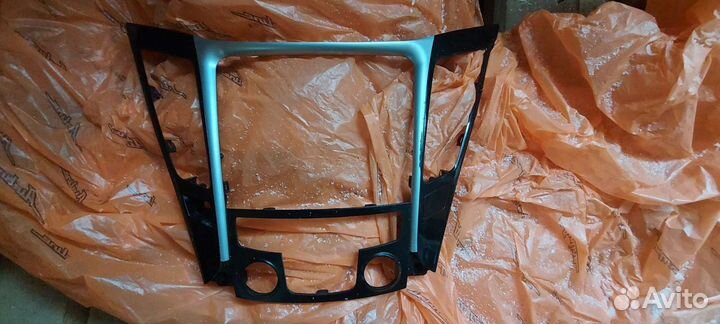 Рамка для 2 дин автомагнитолы от сонаты 6