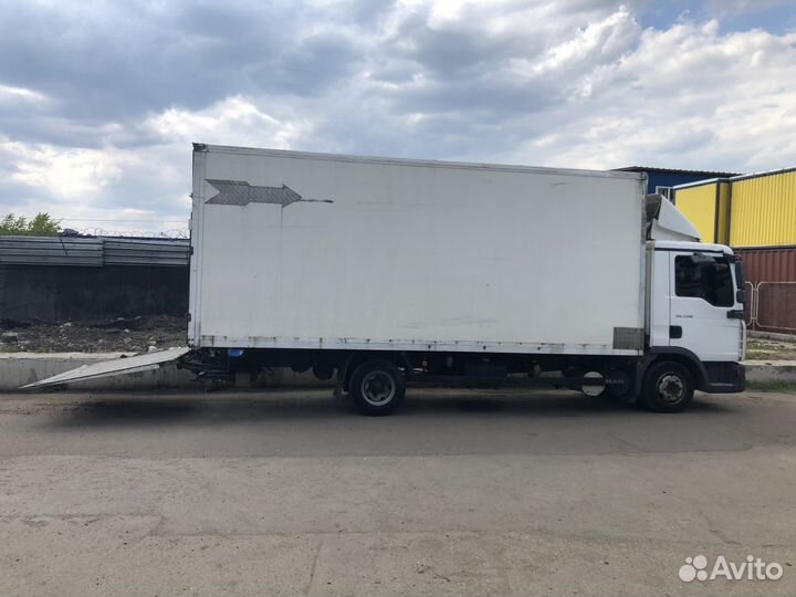 Грузоперевозки 2 3 4 5 6 7 8 9 10 Тонн Перевозки