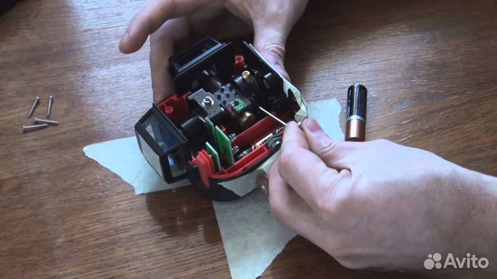 Ремонт лазерных уровней, оптических нивелиров