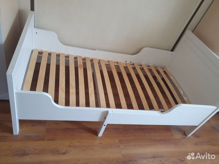 Детская кровать от 3 лет с бортиками