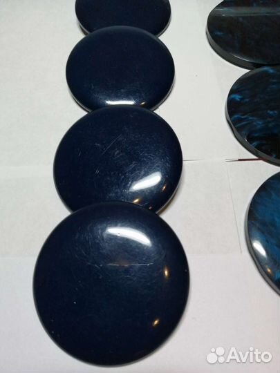 Перламутровые пуговицы большого размера