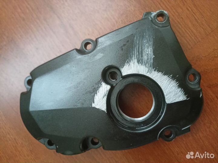 Крышка масляного насоса Yamaha FZ6R XJ6 09-17