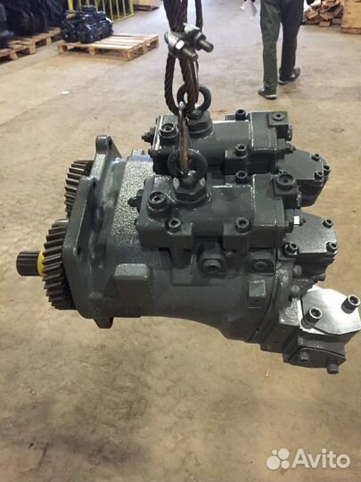 Насос гидравлический HPV102(ZX200-1)