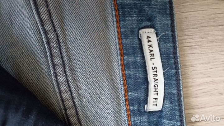 Джинсы мужские