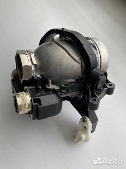 Линза в левую фару Mercedes W204, W163, W212