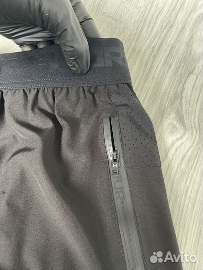 Шорты Under Armour