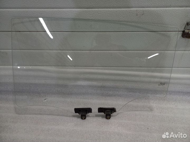 Стекло заднее левое Rio X-Line 2019г