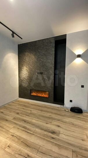 2-к. квартира, 78 м², 1/3 эт.