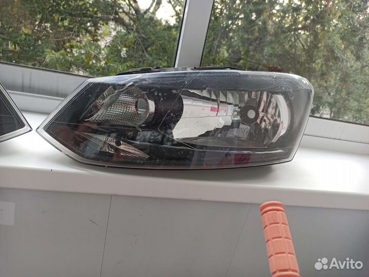 Фара volkswagen polo правая левая