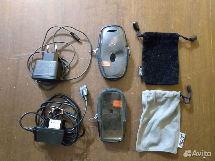 Чехлы, зарядки и прочее