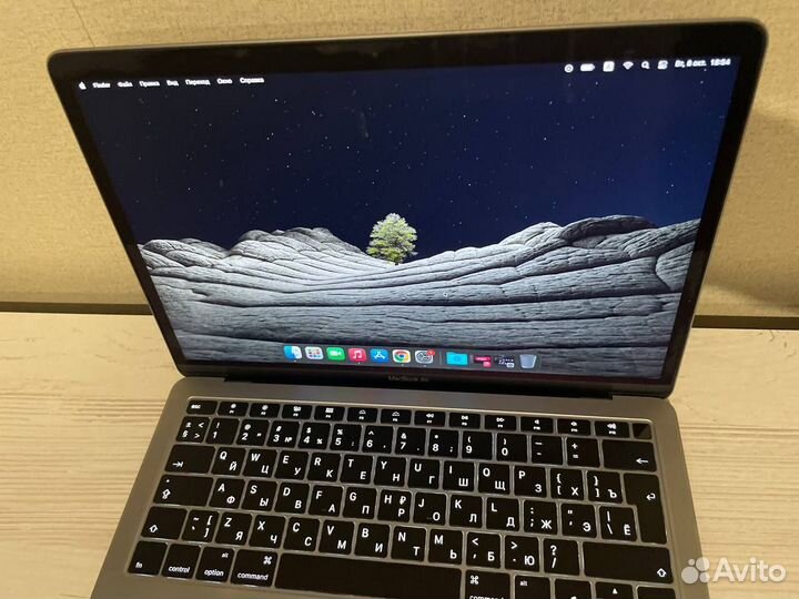 Macbook Air 13 2018 retina 256/8 + Новый АКБ