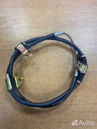 Трос ручника левый hyundai h1 starex