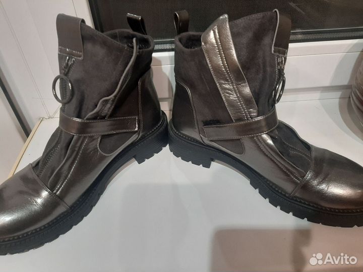 Ботинки 39 размер
