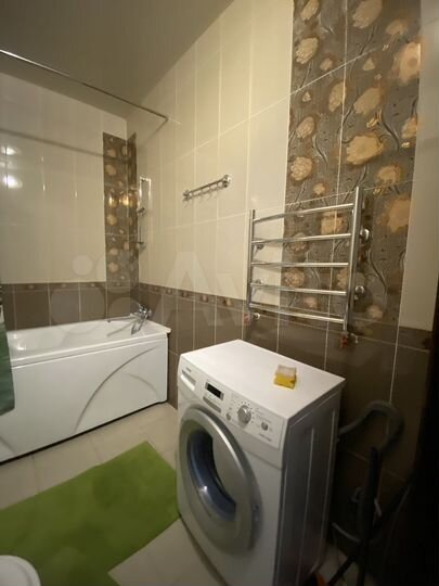 2-к. квартира, 79 м², 3/8 эт.