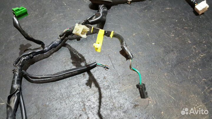 Проводка двери Subaru Forester SG5 EJ255 04