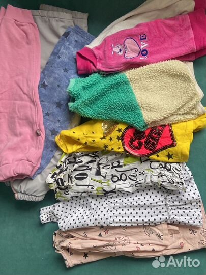 Отдам пакет вещей на девочку 1-1,5 года