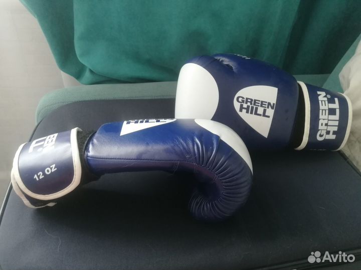Перчатки для бокса фирмы green hill, размер 12 oZ