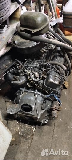 Двигатель газ 66 в сборе с колоколом и сцеплением