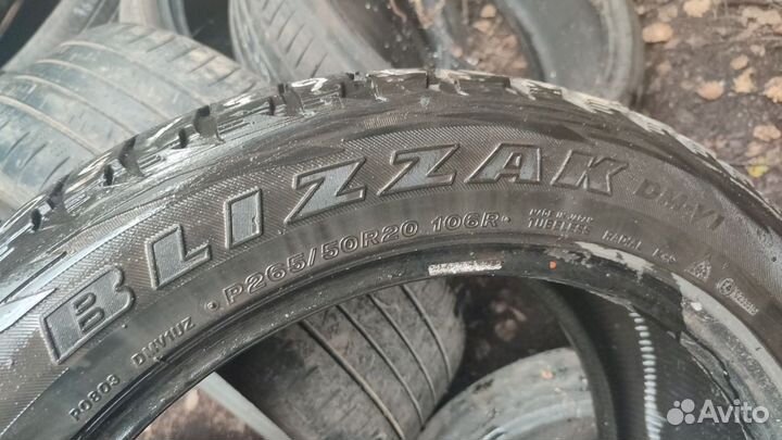 Bridgestone Blizzak DM-V1 265/50 R20