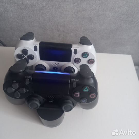 Sony PS4 pro 1tb