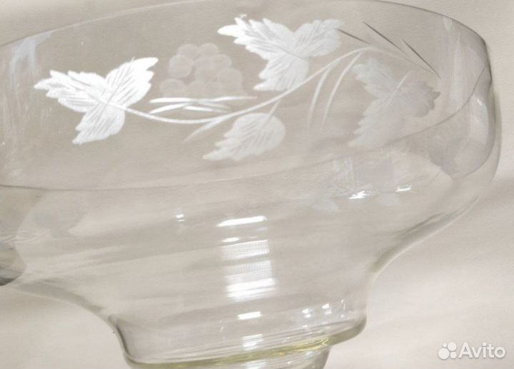 Ваза/Конфетница на ножке. Тонкое стекло. Высота