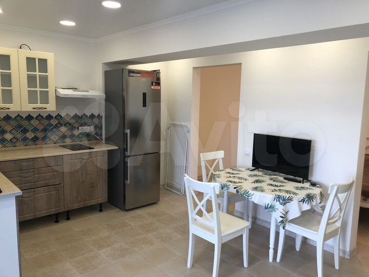 2-к. квартира, 45 м², 1/3 эт.