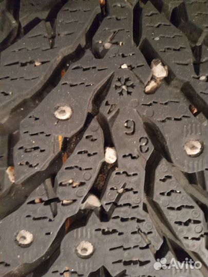 Nokian Tyres Hakkapeliitta 9 205/60 R16 96T