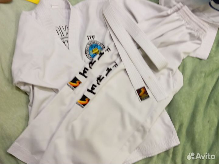 Форма по тхэквондо