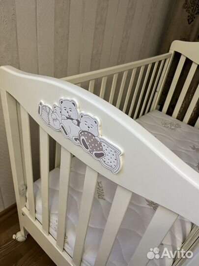 Детская кровать из массива