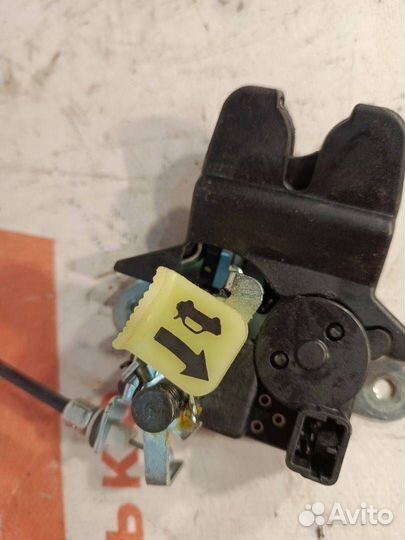 Замок багажника Kia Optima 3 2013