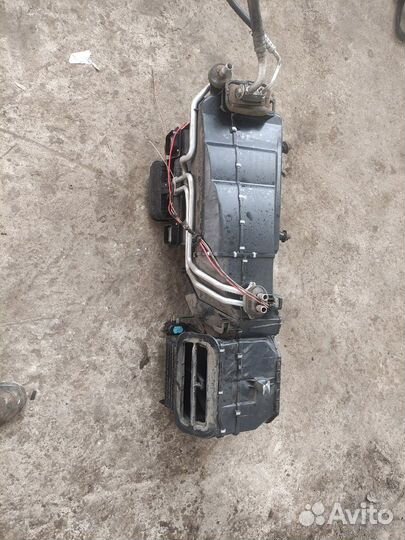 Корпус отопителя Mercedes-Benz W210