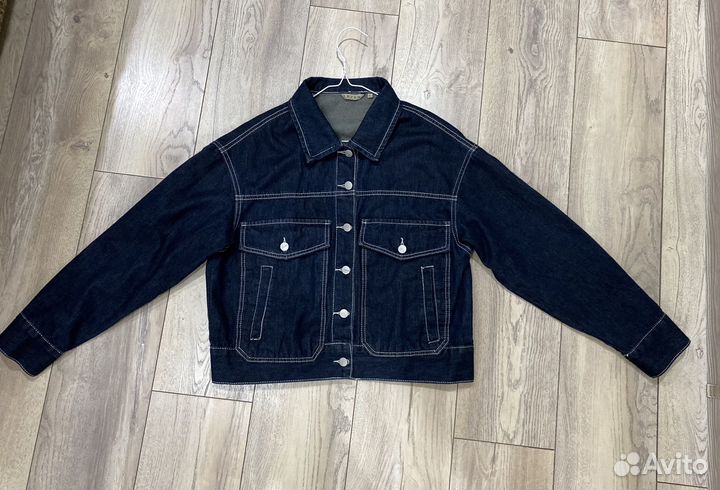 Джинсовая куртка