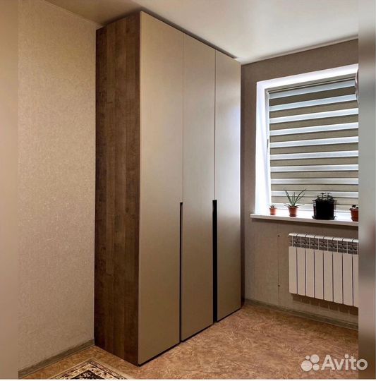 Шкаф распашной на заказ