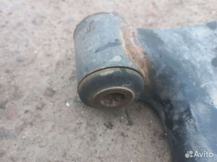 Mitsubishi colt z30 передние рычаги