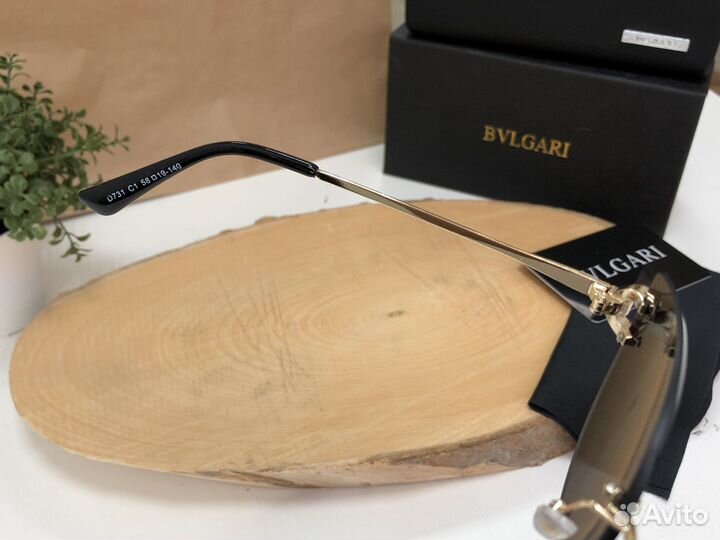 Bvlgari солнцезащитные очки женские