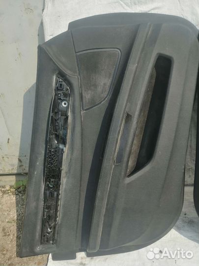 Передние обшивки двери BMW 7 F02