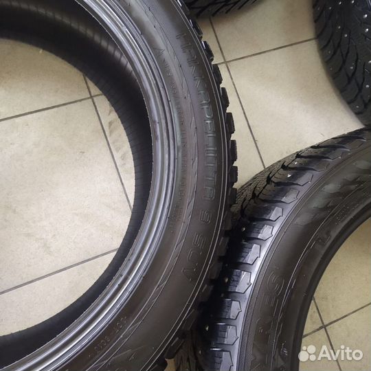 Nokian Tyres Hakkapeliitta 9 SUV 285/45 R21