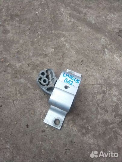 Подушка двигателя правая LADA Largus