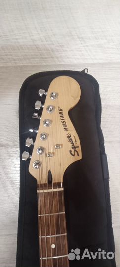 Fender mustang+комбик fender frontman 10G