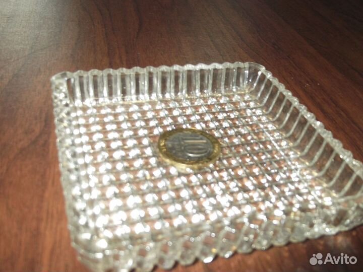 Хрустальная пепельница