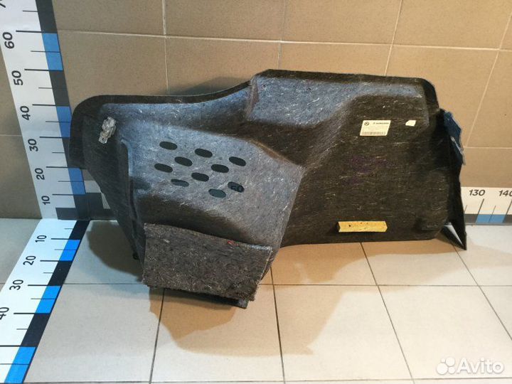 Обшивка багажника задняя правая Skoda Octavia A5