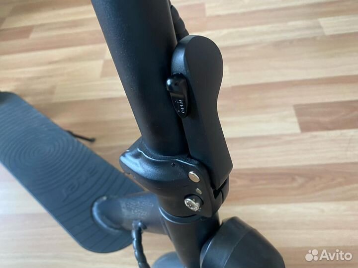 Электросамокат ecer